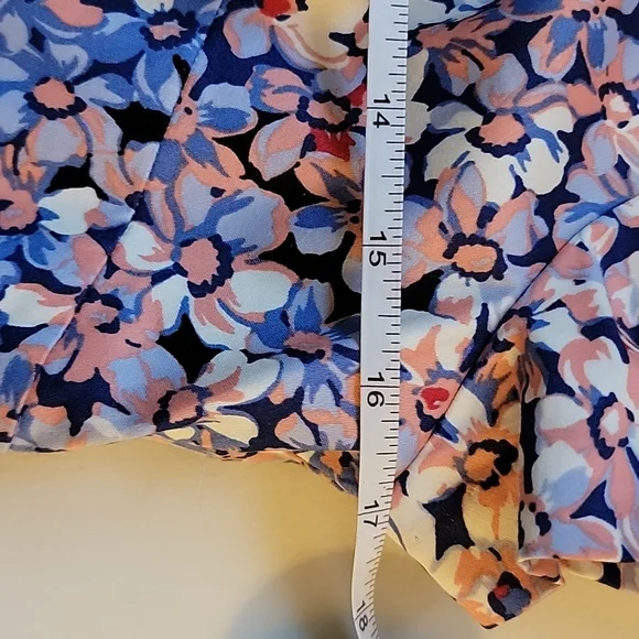 EUC TALBOTS Floral Dress SZ 8P Light Colors And Shades Of Blue - Picture 9 of 11